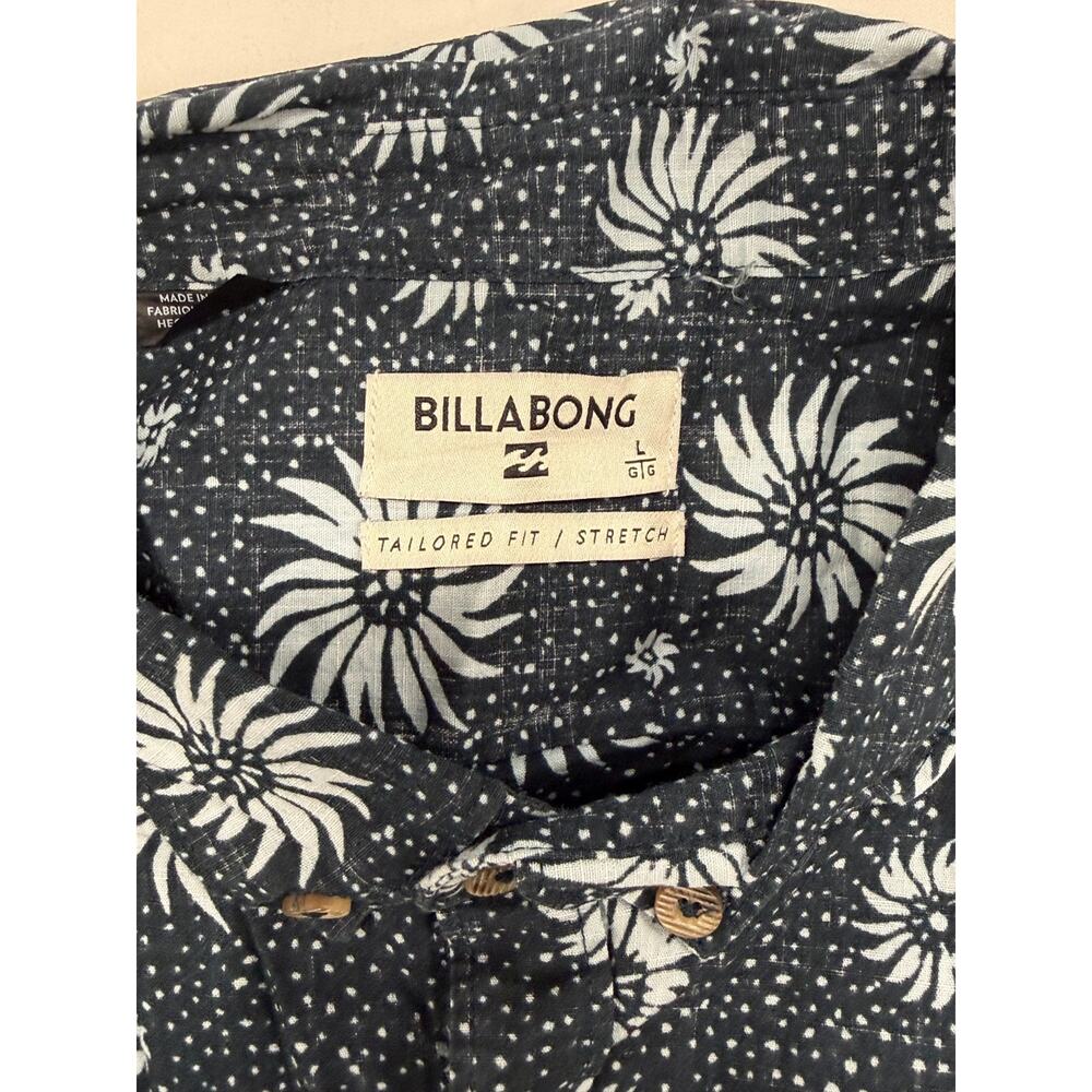 NWT Billabong Mens Large Tailored Fit Stretch Floral Button Up Shirt Blue White - Picture 2 of 5